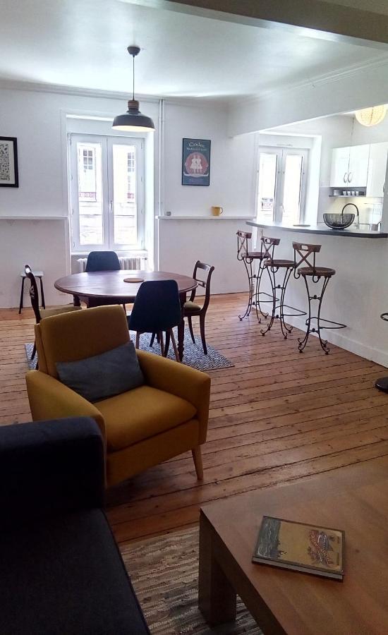 קמפר Les Appartements Du 31 - Centre Ville - 1Er Etage - 56 M2 מראה חיצוני תמונה